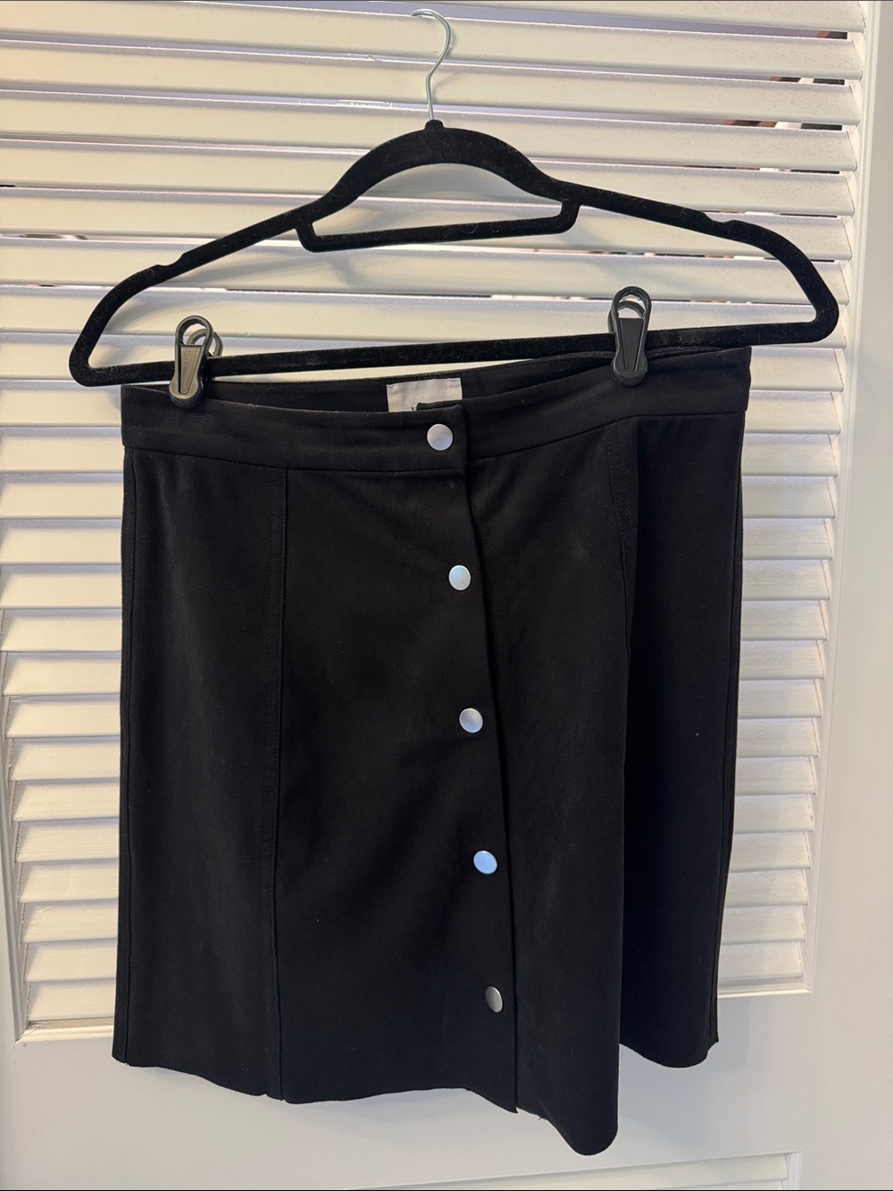 Aritzia Wilfred Free Black Mini Skirt with Silver Snap Buttons